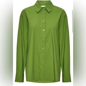 ISOLGZ SHIRT. Button down. NWT.